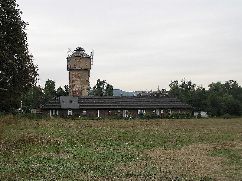 P8083584.JPG - Krzeszowice - kolejowa wieża
